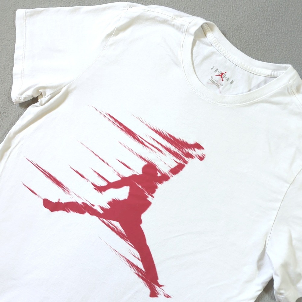 Jordan T-Shirt Mens XL White Red Jumpman‎ Motion Graphic FZ1919-101